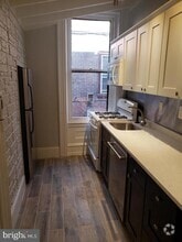 Building Photo - 1211 Spruce St