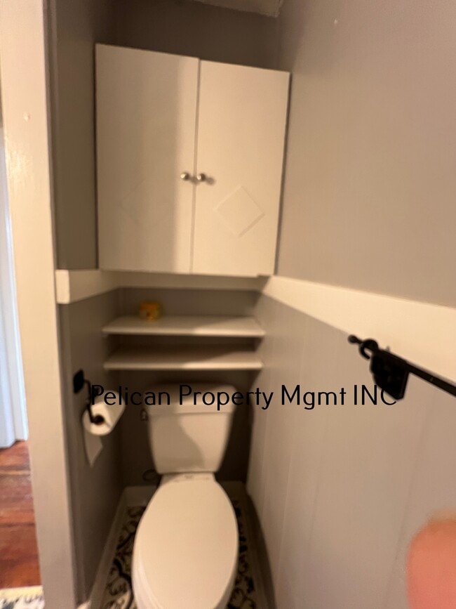 Foto del edificio - 327 Jefferson St