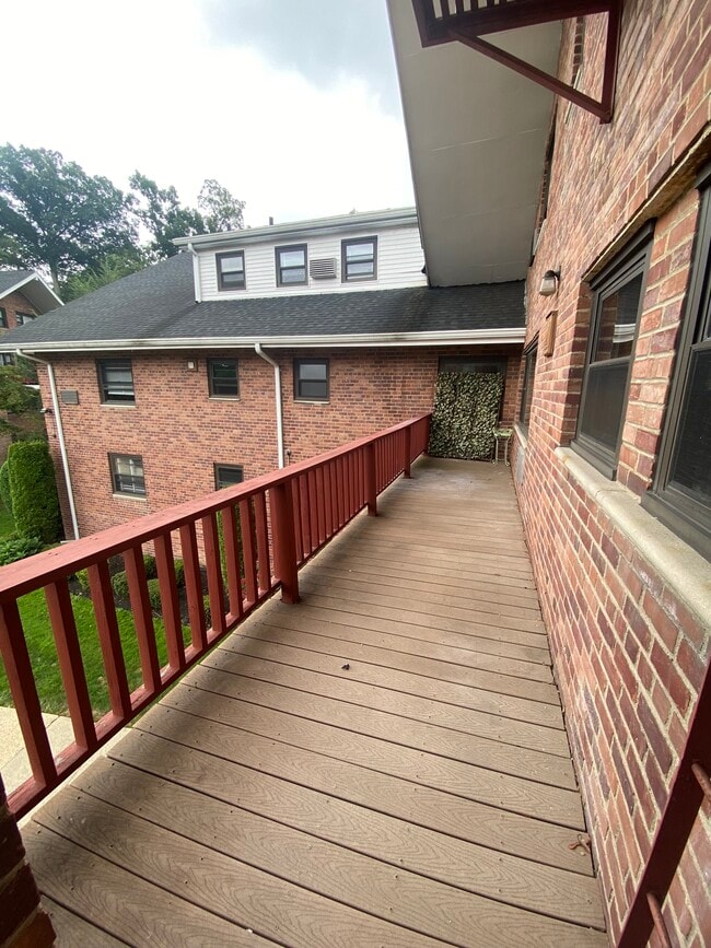 Building Photo - Rye Village Apartments