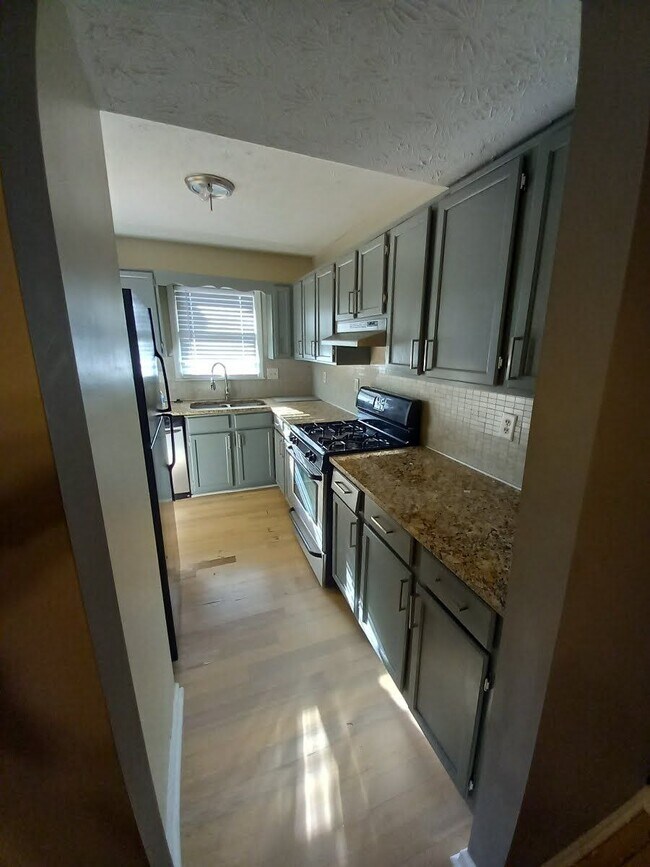 2157 Wellington Cir, Lithonia, GA 30058 Townhome Rentals in Lithonia