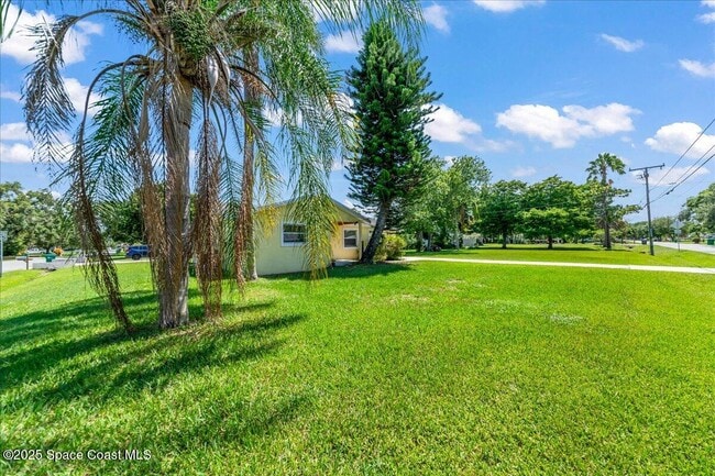 Building Photo - 1729 Trimble Rd