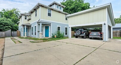Building Photo - 507 W N Loop Blvd