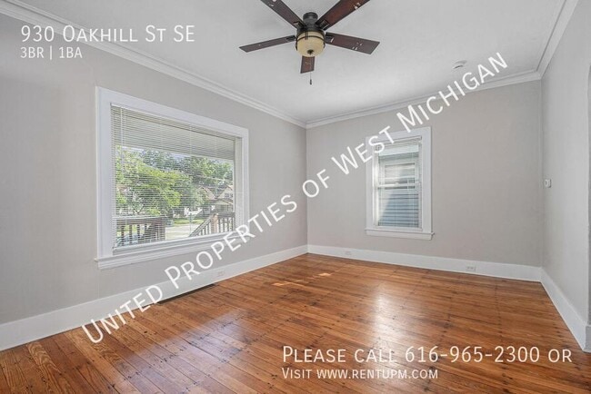 Building Photo - 930 Oakhill St SE