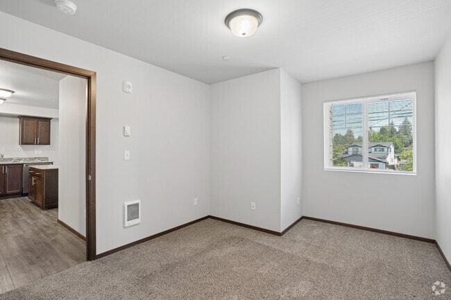 2BR, 1BA - 828SF - Primary Bedroom - Remington Place Apartments