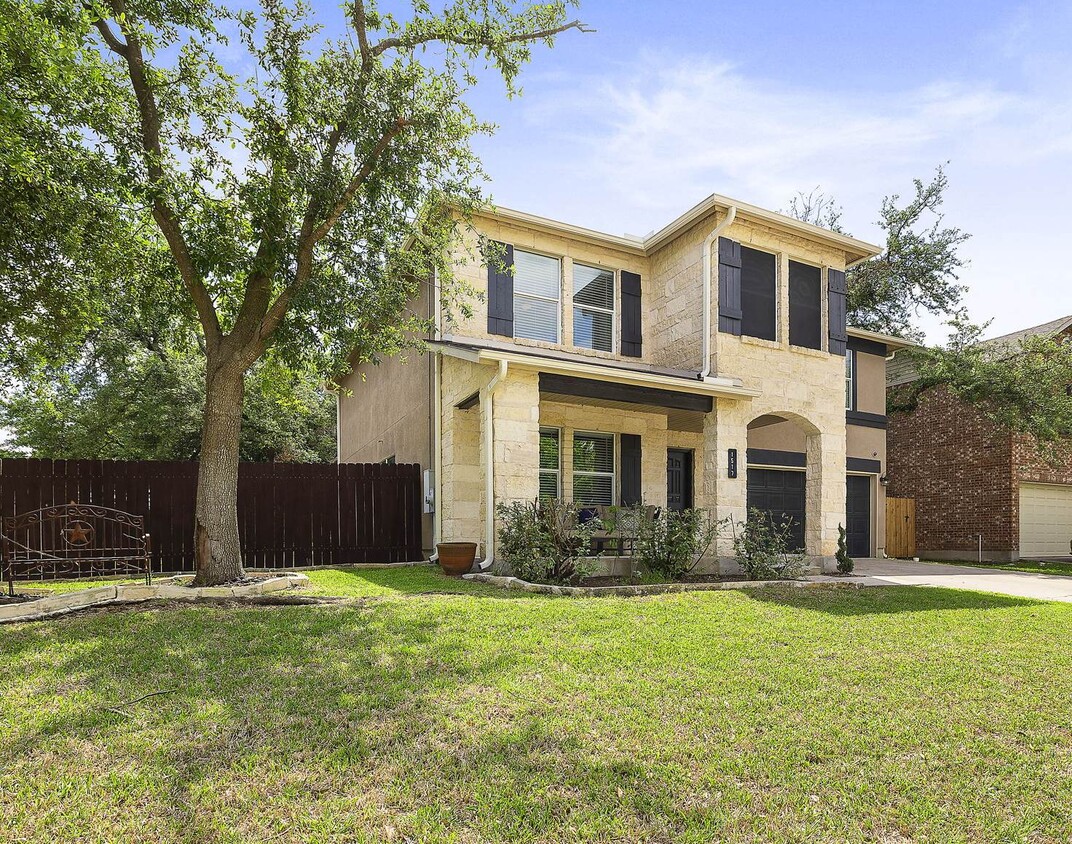 Primary Photo - 1517 Bald Cypress Cove