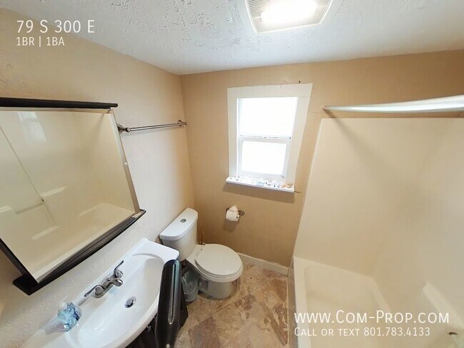 Foto del edificio - Cozy 1-Bedroom Apartment