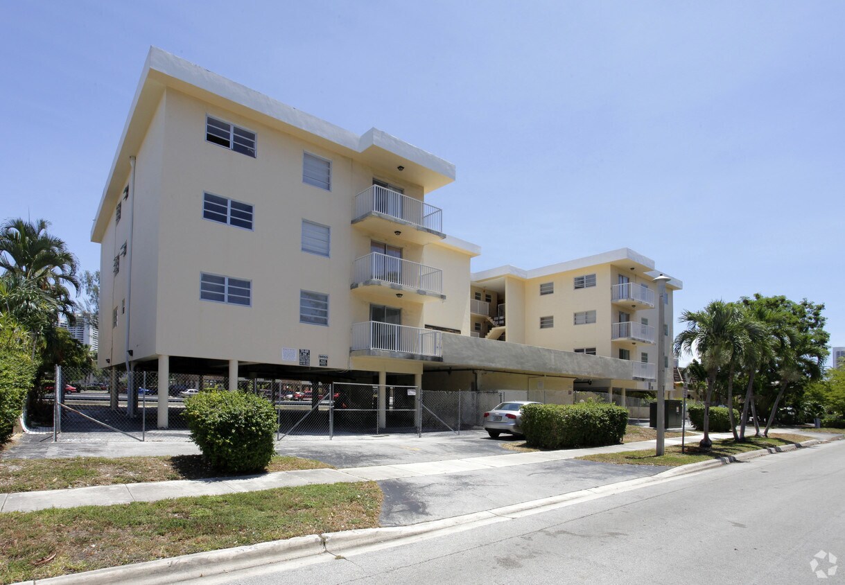 Foto del edificio - Enclave Shores