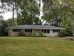 Building Photo - 406 Montclair Blvd