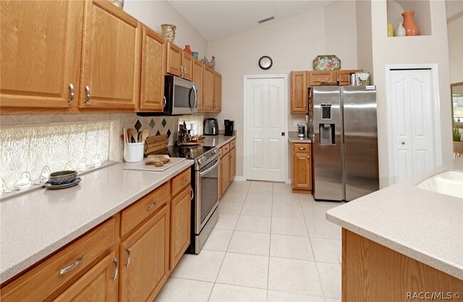 Foto del edificio - 559 W Doerr Path