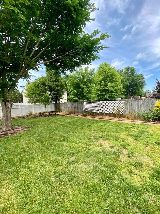 Photo - Beautiful 4bd/2.5bth home in Steele Creek, NC