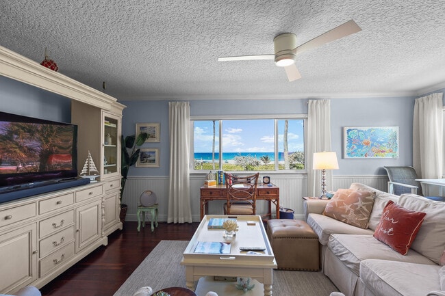 Building Photo - 250 S Ocean Blvd