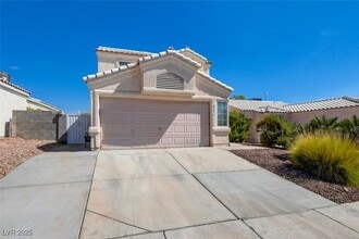 Building Photo - 8216 Carmen Blvd