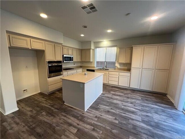 Building Photo - Beautiful Menifee Home Near Menifee Lakes ...