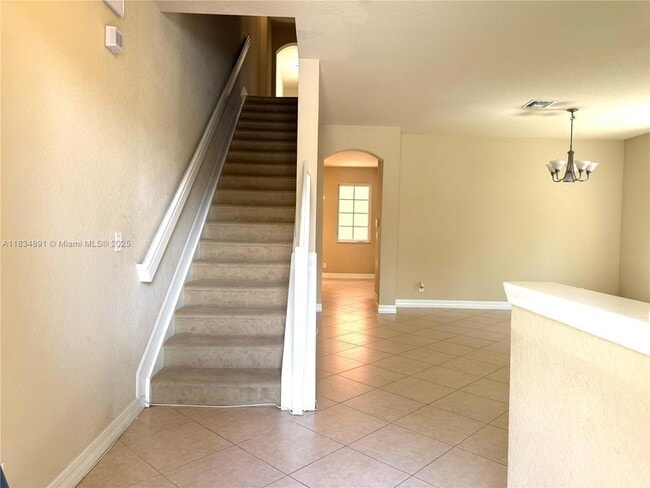 Building Photo - 131 Ennis Ln