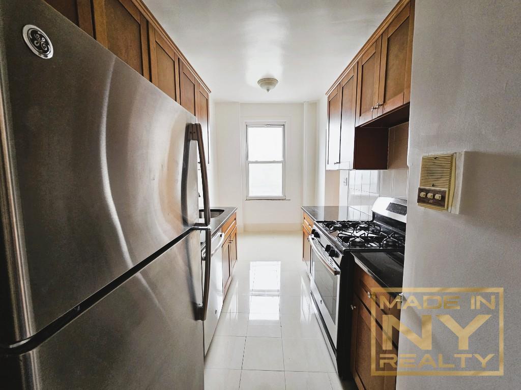 11714 Union Tpke Unit BF2, Queens, NY 11415 Room for Rent in Queens