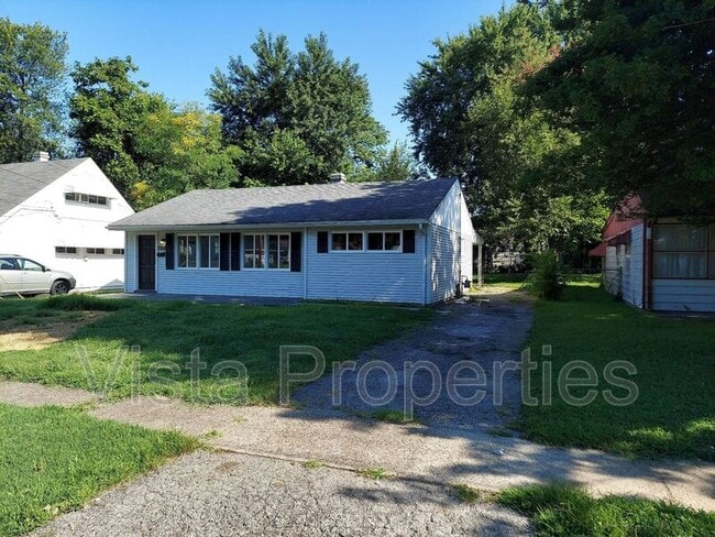 Building Photo - 2956 Garey Ln