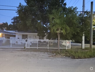 Building Photo - 1298 NW 38th St