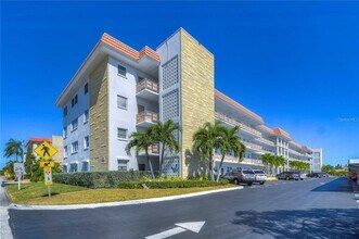 Building Photo - 3128 59th St S