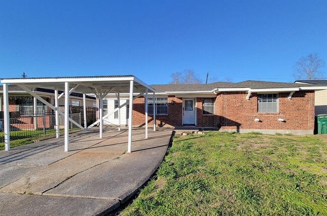 Foto del edificio - 4119 Holloway Dr
