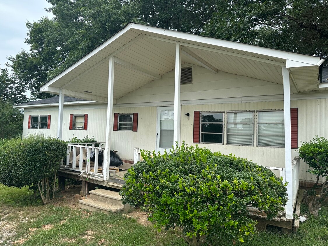 2149 Elkton Pike, Pulaski, TN 38478 House Rental in Pulaski, TN