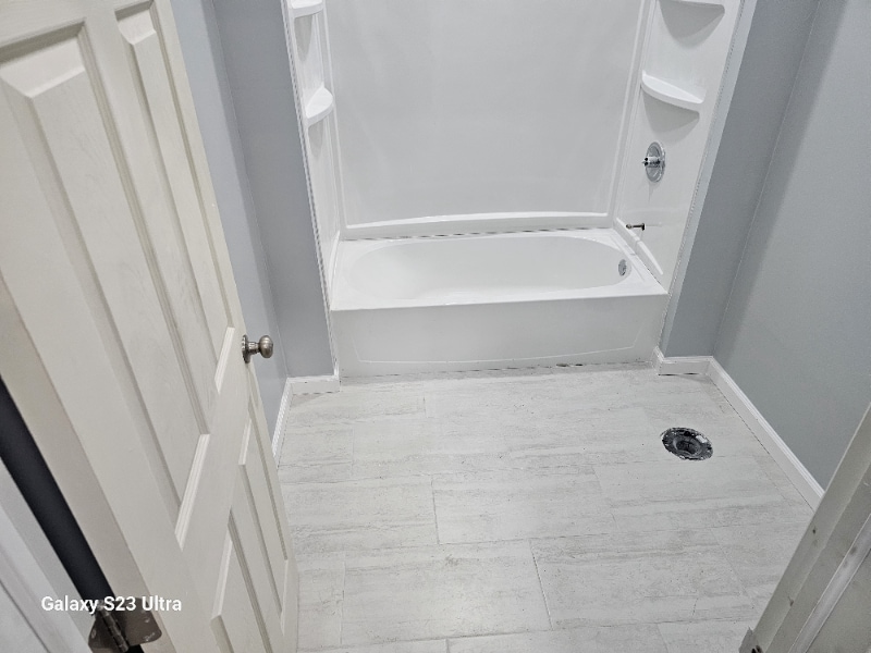 Building Photo - 711 N Ohio Ave