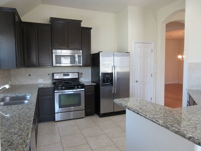 Building Photo - Four Bedroom Home in Round Rock - Paloma Lake