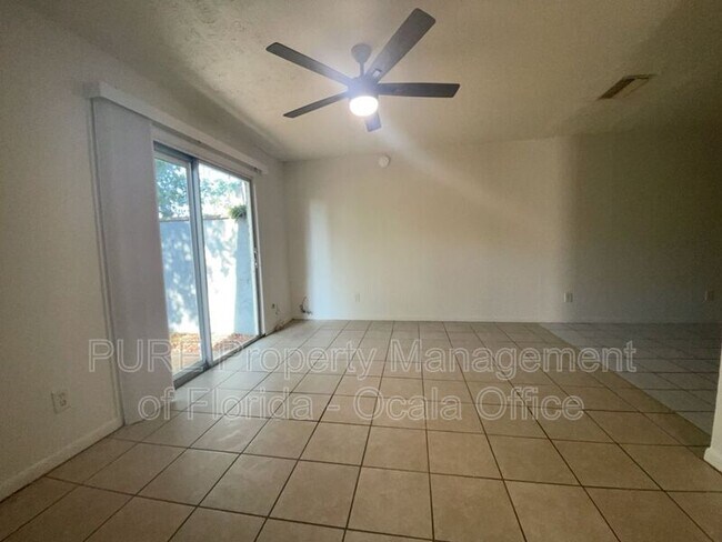 Foto del edificio - 3850 SE 17th Ct