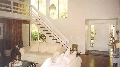 Foto del edificio - 120 Peconic Hills Dr