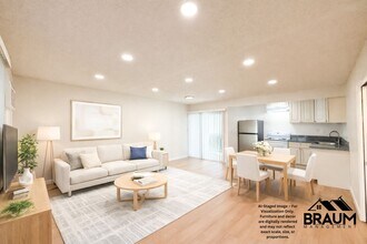 Building Photo - 5611 Fulcher Ave