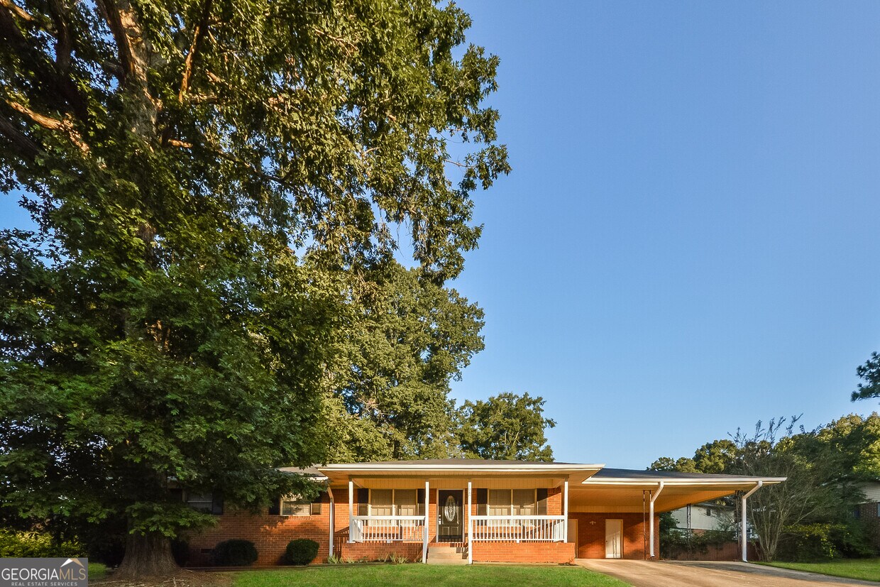 Foto principal - 10803 Mallard Dr