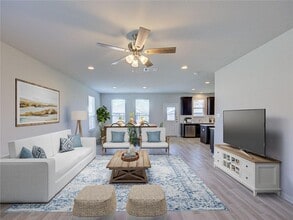 Building Photo - 128 Drifter Ln