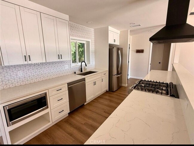 Building Photo - 4955 Alatar Dr
