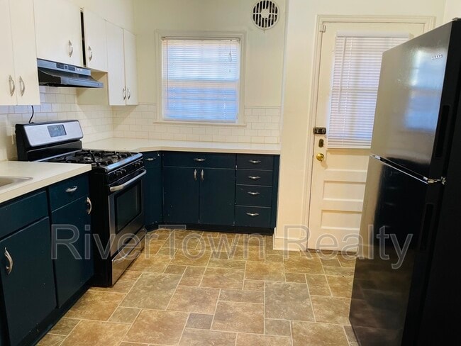 Foto del edificio - 3558 Poplar Ave