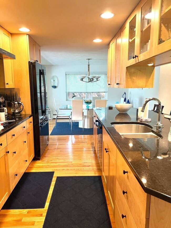 Building Photo - 4557 Tanglewood Trail