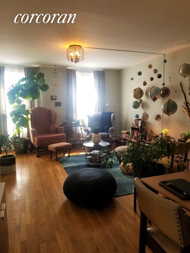 Foto del edificio - 254 Bedford Ave