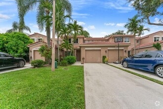 Building Photo - 11045 SW 16th Manor