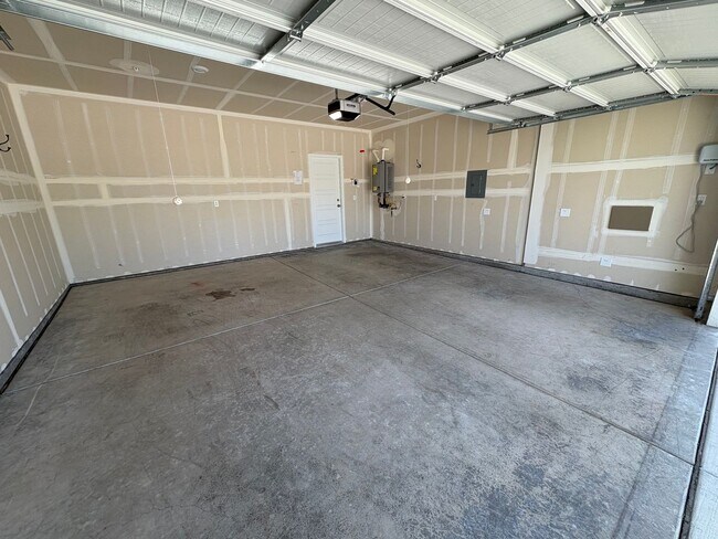 Foto del edificio - Lennar Home Rent Ready!