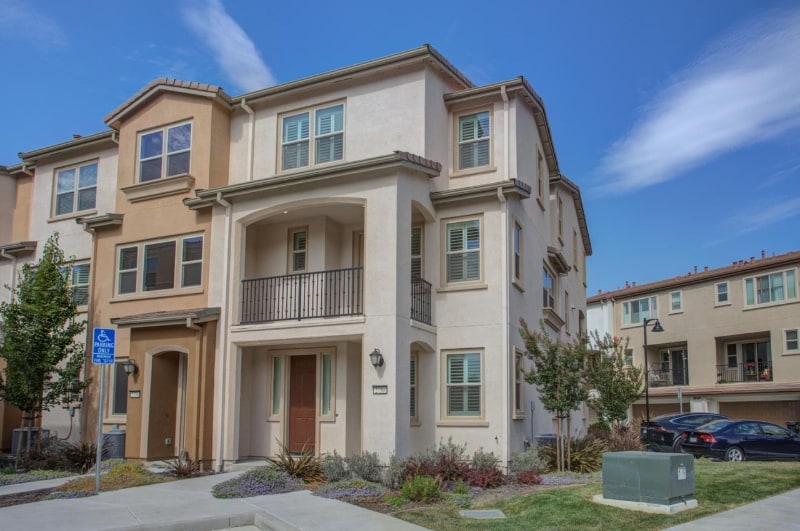 Primary Photo - 2750 Ferrara Cir
