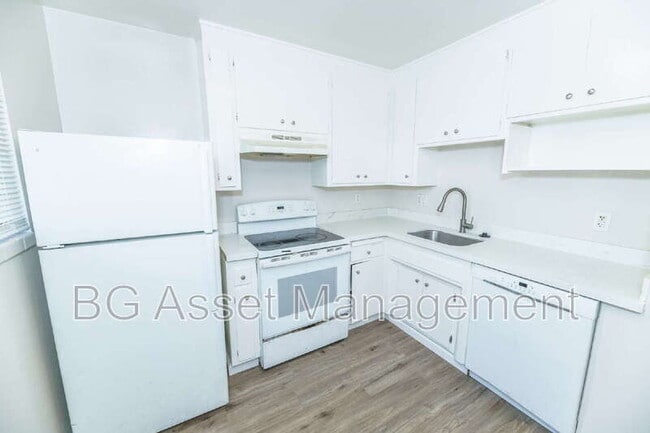 Building Photo - 1928 Ethan Way