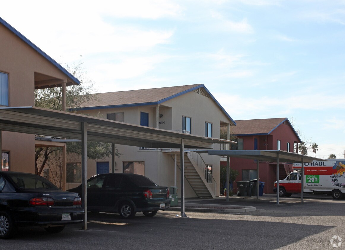 Foto del edificio - 1431-1435 N Sycamore Blvd