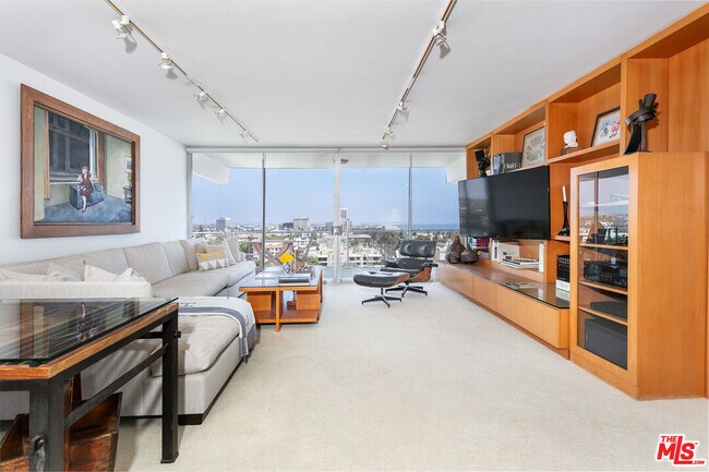 Foto del edificio - 535 Ocean Ave