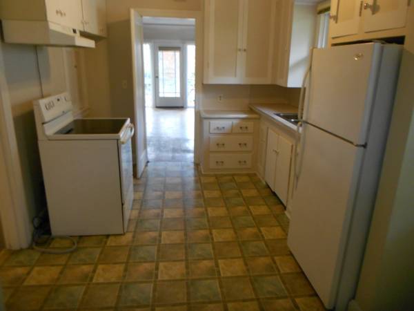 Building Photo - 4834 S Orcas St