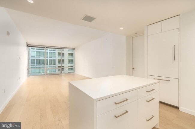 Foto del edificio - 1110 23rd St NW