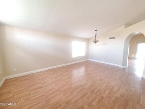 Building Photo - 1641 W Winchester Way