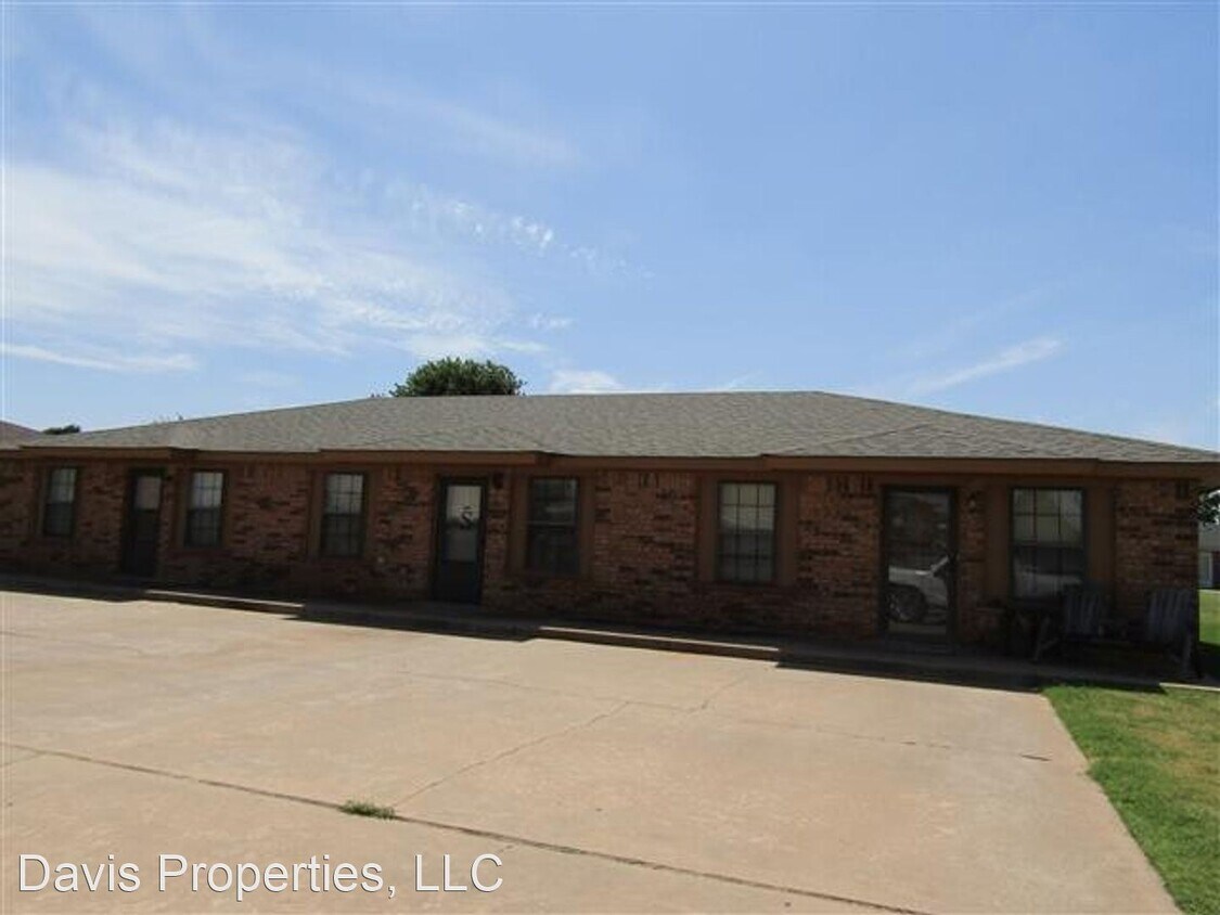 2 br, 1 bath House 2120 Apple 2120 House Rental in Weatherford, OK
