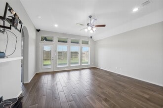 Building Photo - 24247 Via Vitani Dr