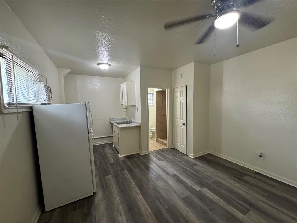 Foto principal - 2705 Lorraine St