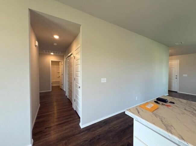 Building Photo - Brand New Built 3 Bedroom House