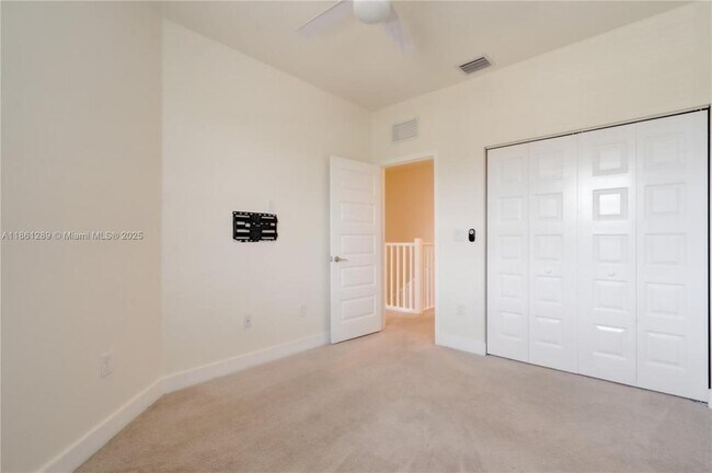 Foto del edificio - 15826 NW 91st Ct