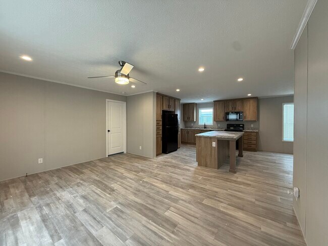 Foto del edificio - 29811 W Essex Ct